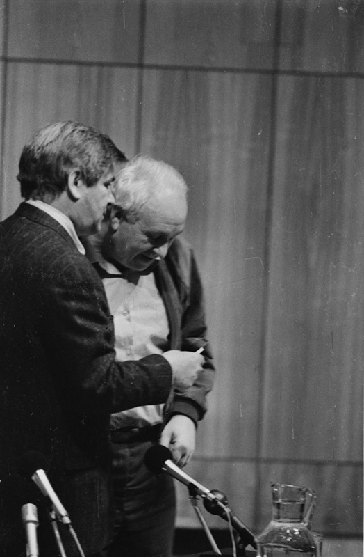 Юрий Афанасьев и Юрий Левада, 1988 год, г. Москва