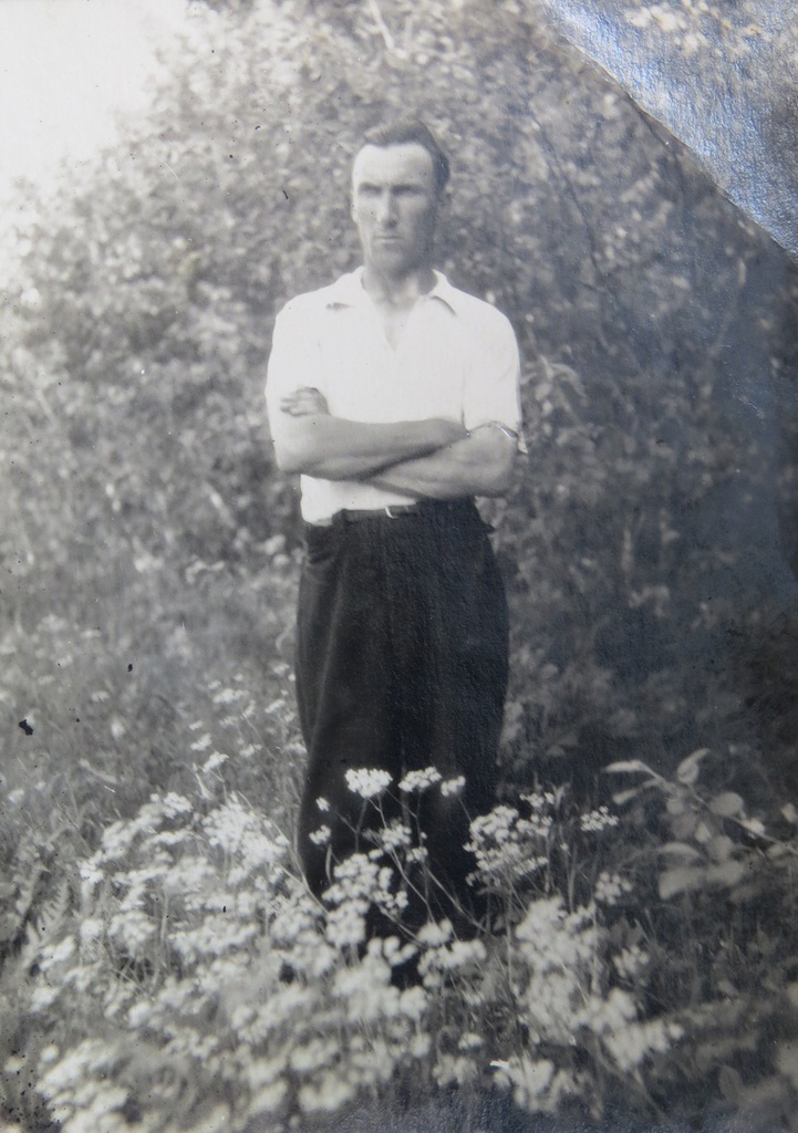 Дядя, 9 июля 1955, Калининская обл., д. Величково. Фотография из архива Василия Михайловича Скрипилова.
