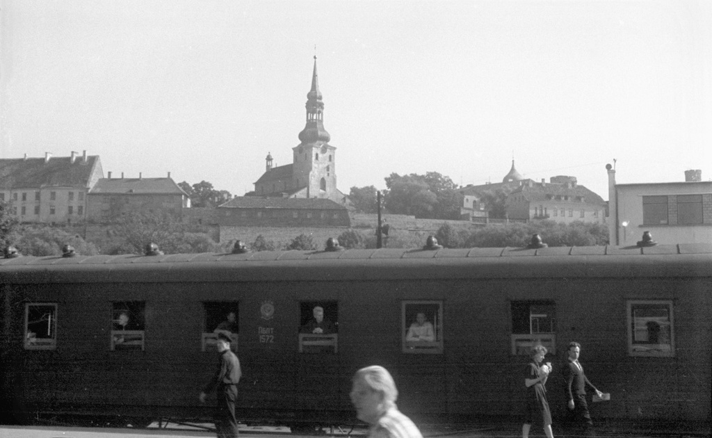Железнодорожный вокзал в Таллине, июнь - август 1964, Эстонская ССР, г. Таллин. 
