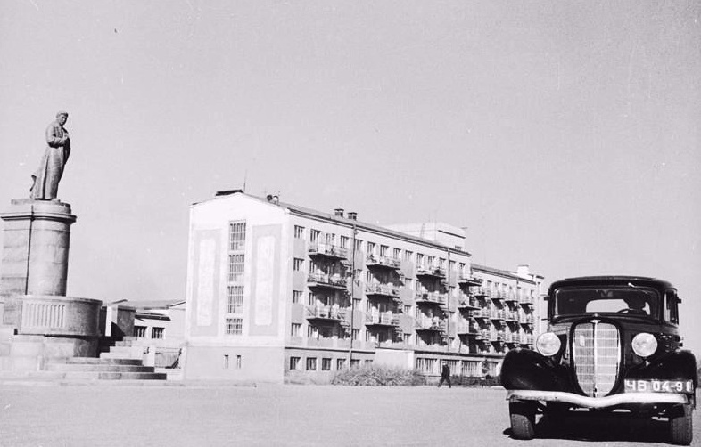 Площадь заводоуправления, 1937 год, г. Магнитогорск