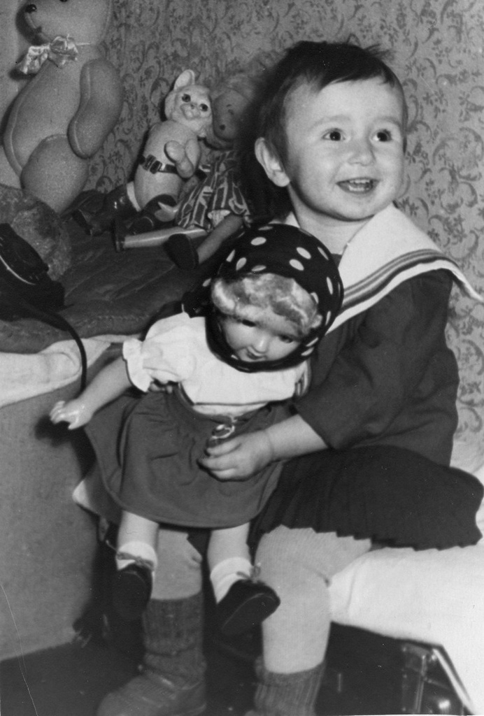 Аня с куклой Катей, 1963 год, г. Москва