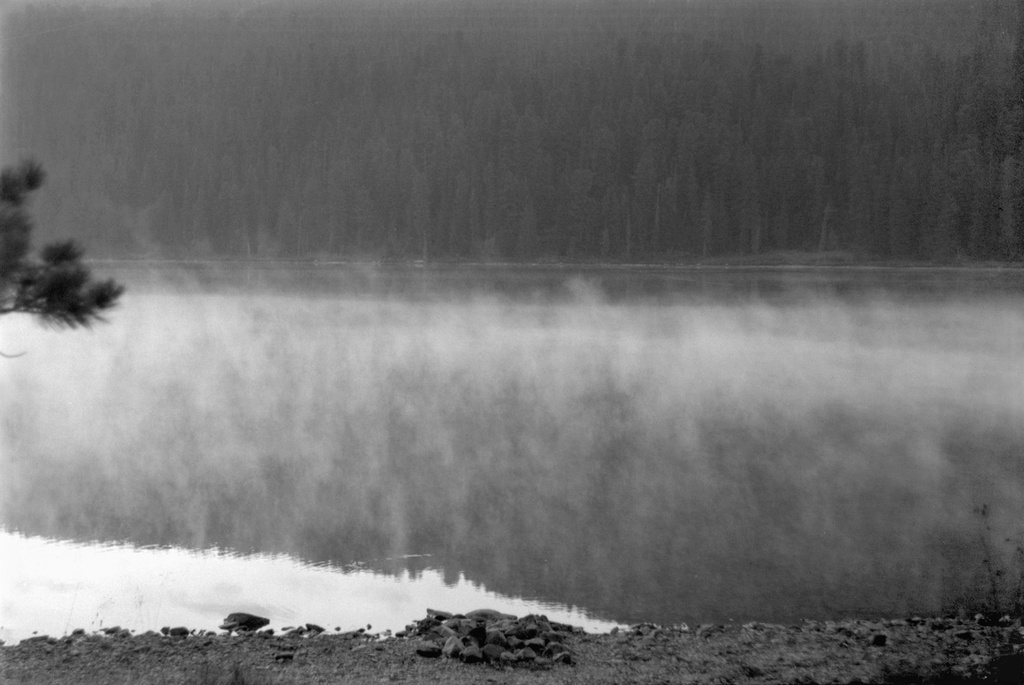 Утренний туман над озером Тальмень, 15 - 19 августа 1989, Горно-Алтайская АО, Усть-Коксинский р-н. 
