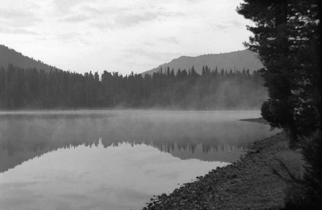 Утро на озере Тальмень, 15 - 19 августа 1989, Горно-Алтайская АО, Усть-Коксинский р-н. 