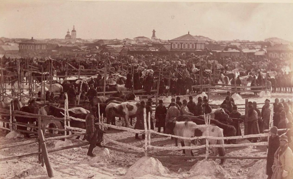 Конная ярмарка в Кургане, 1895 год, Тобольская губ., г. Курган. Фотография из архива Макса Орлова.