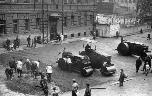 Укладка асфальта, апрель - сентябрь 1932, г. Москва