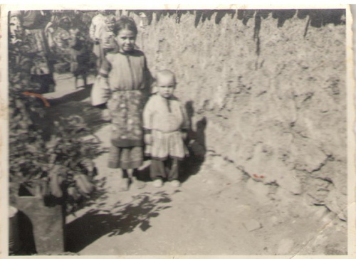 Дети казаков-некрасовцев в Турции, 1960 год, Турция