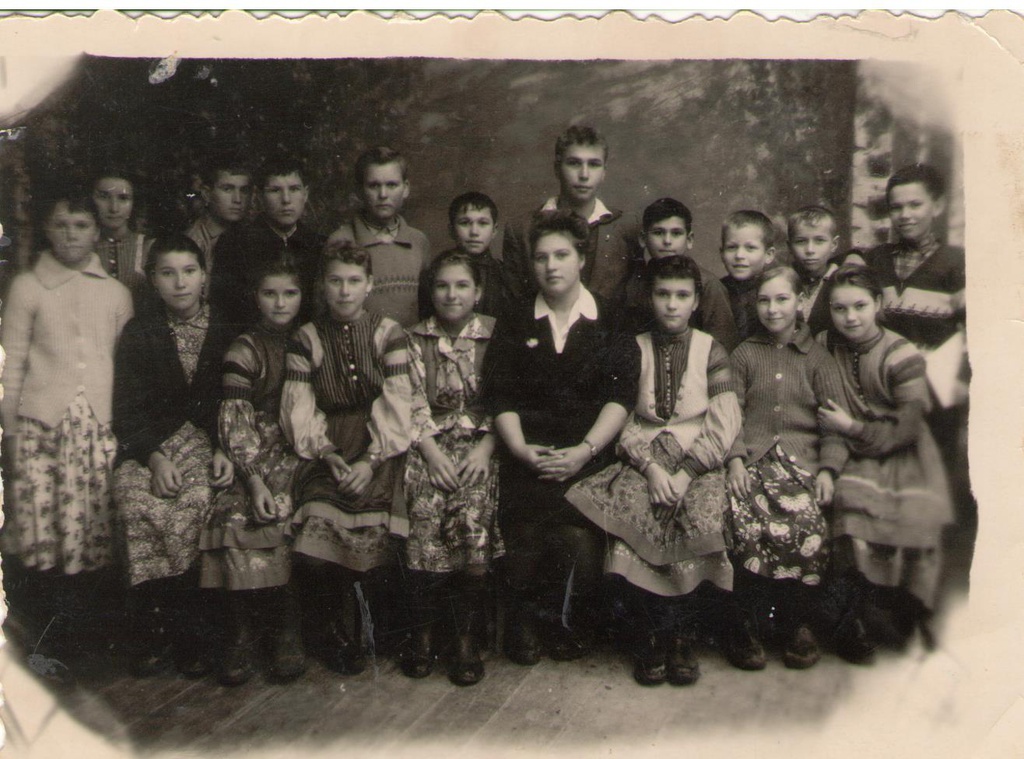 Казаки-некрасовцы в первый год обучения в советской школе, 1962 год, Ставропольский край