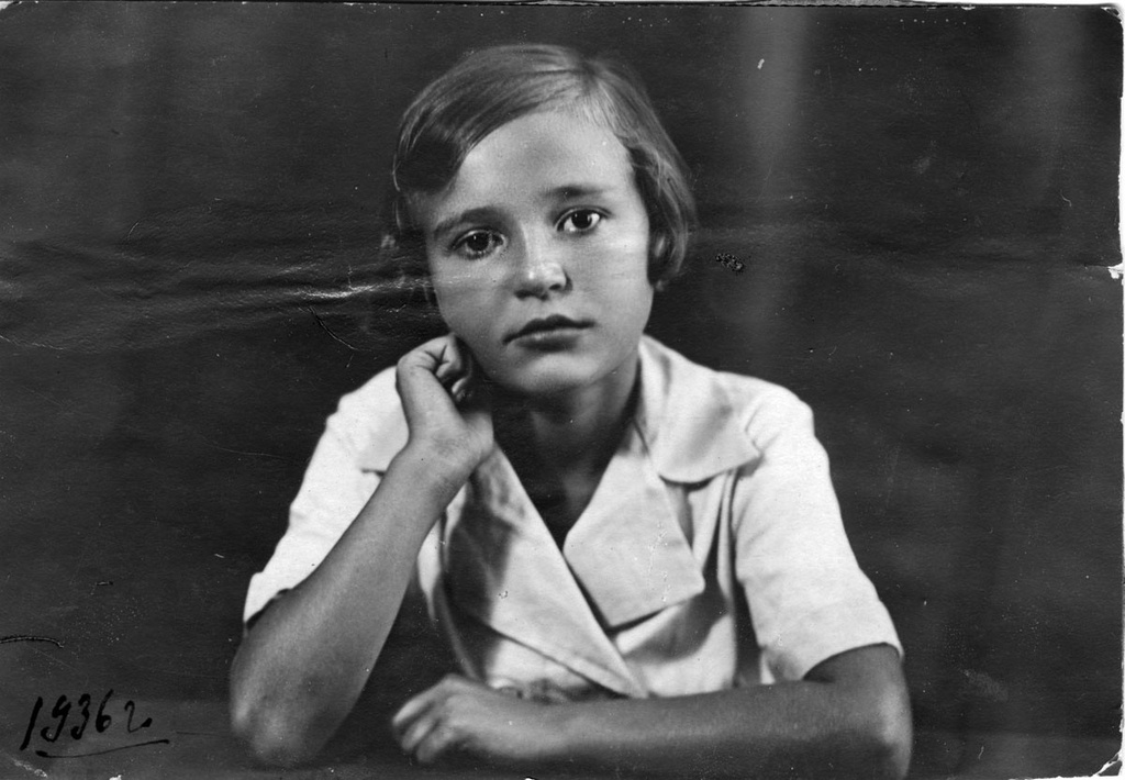 Гузель Максютова, 1936 год. Выставка «Детские глаза поколений» с этой фотографией.