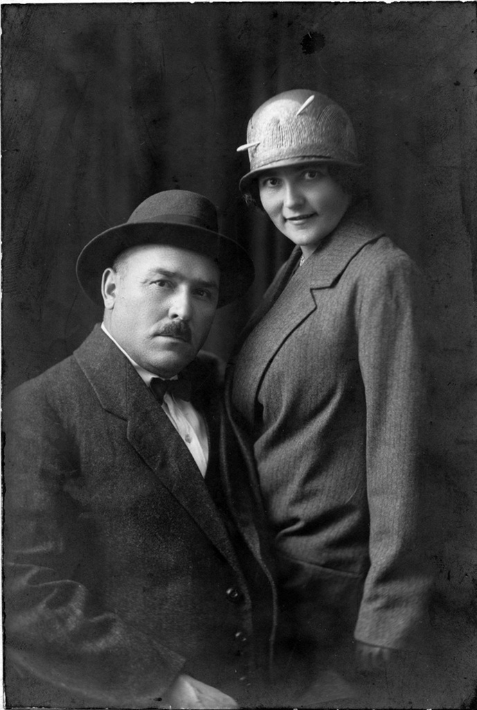 Абдурахман Довлетшивич Максютов и Гайша Шакировна Файзулина, 7 сентября 1926, г. Уфа. 