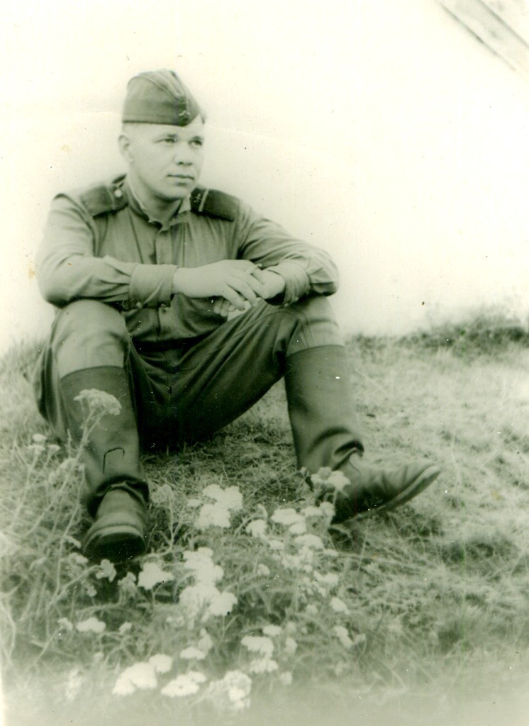 Ефрейтор Юрий Владимирович Новиков, 1957 год, Белорусская ССР. 