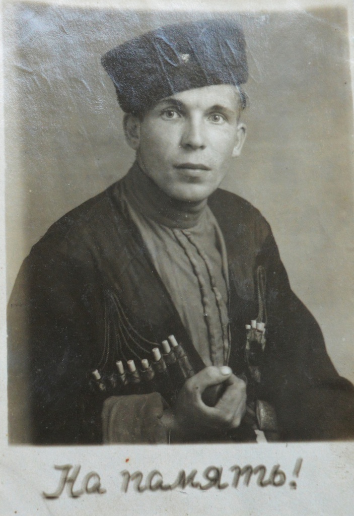 Красноармеец Александр Николаевич Замков, 1944 - 1945. 