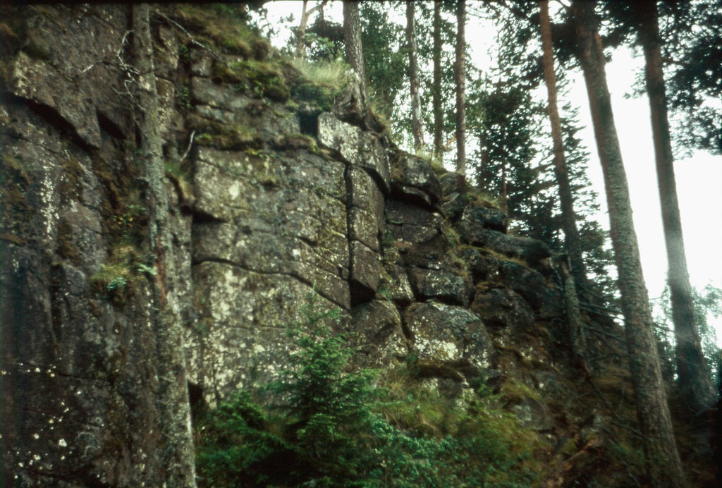 Каменные берега, 1 июня 1986 - 20 августа 1988, Карельская АССР, Сортавальский р-н, Валаам. 