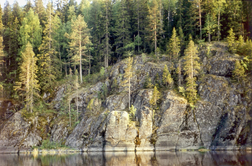 Каменные острова на Ладоге, 1 июня 1977 - 30 августа 1977, Карельская АССР. 