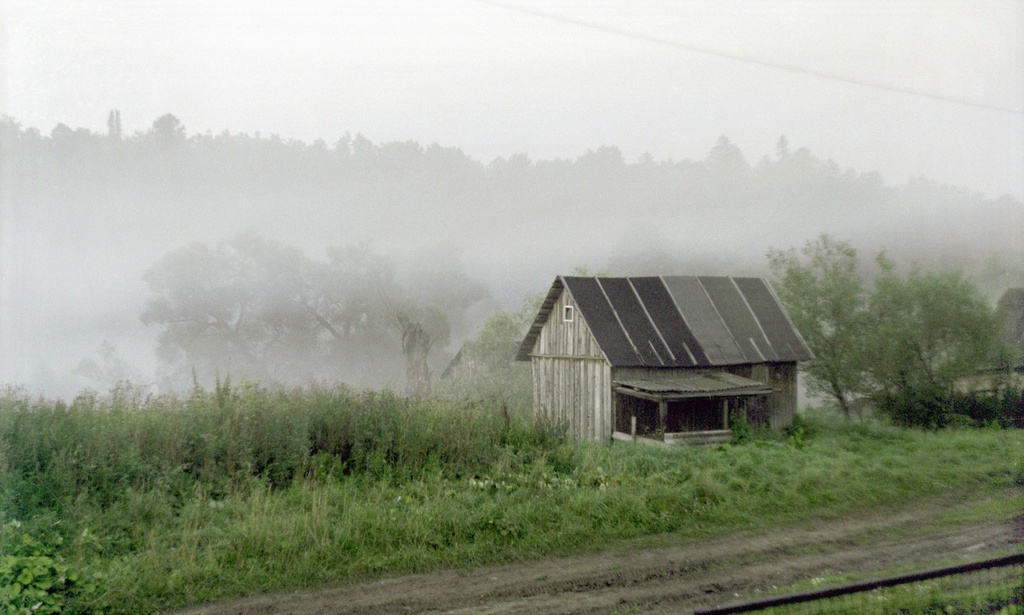 Вечерний туман в деревне, 1 июля 1998 - 30 августа 1998, Калужская обл., Тарусский р-н, с. Барятино. 
