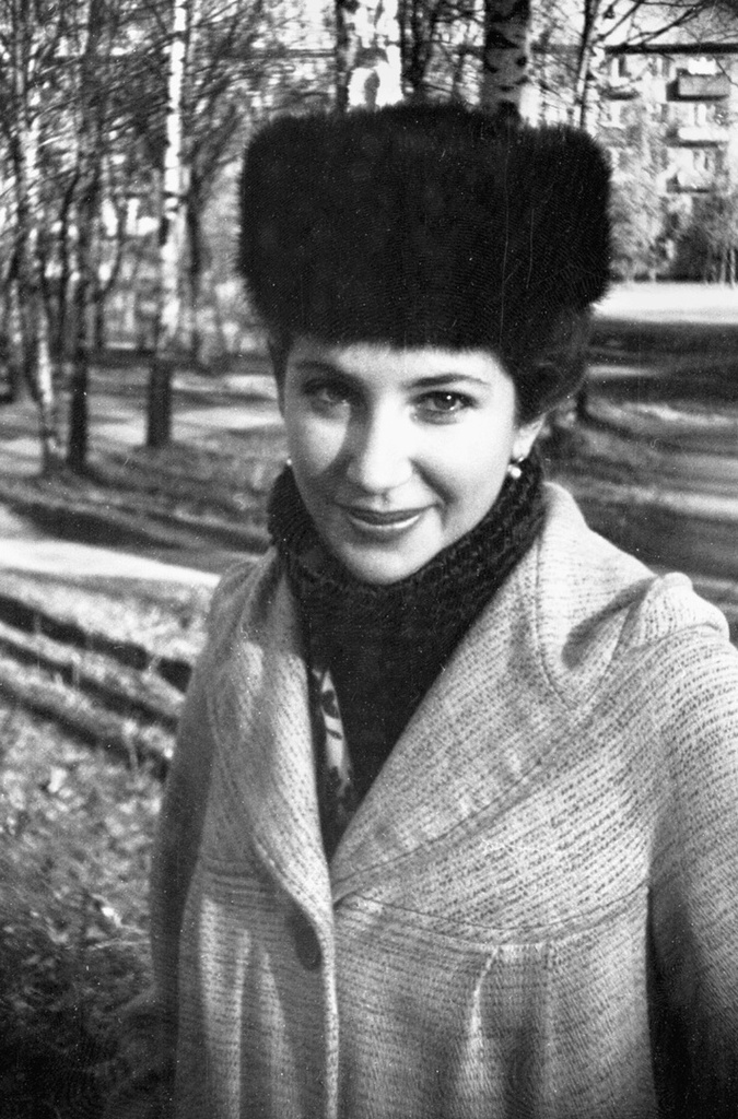 Портрет Ольги Борисовны Карловой, 1 декабря 1981 - 31 января 1982, Белорусская ССР, г. Минск. 