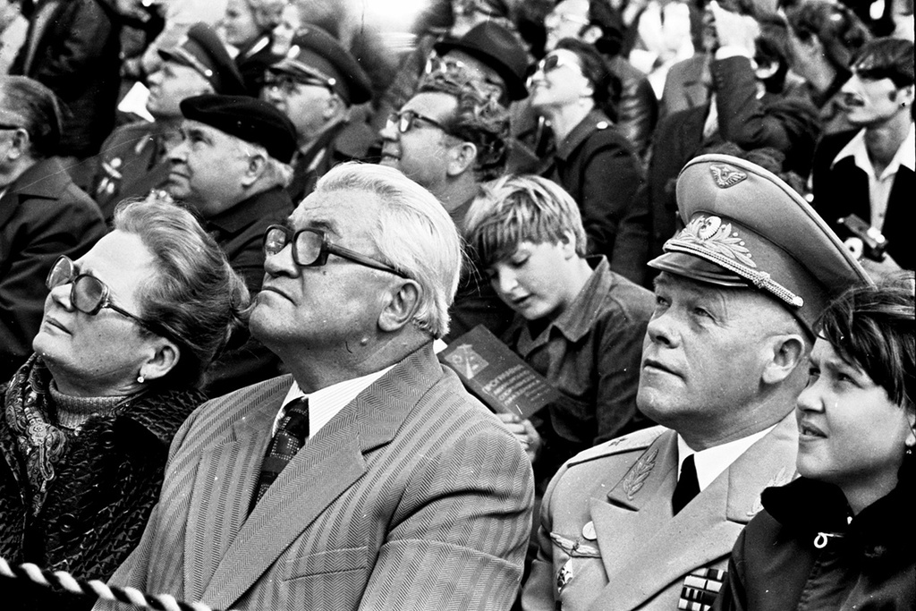 Без названия, 1971 год