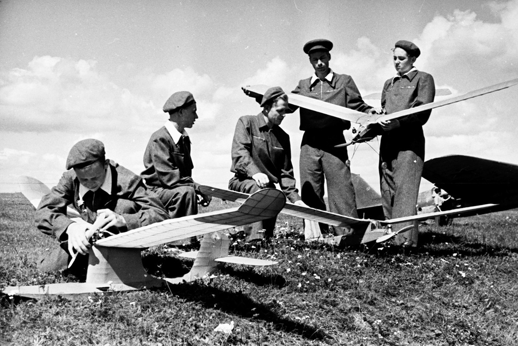 Авиамоделисты, 1948 год