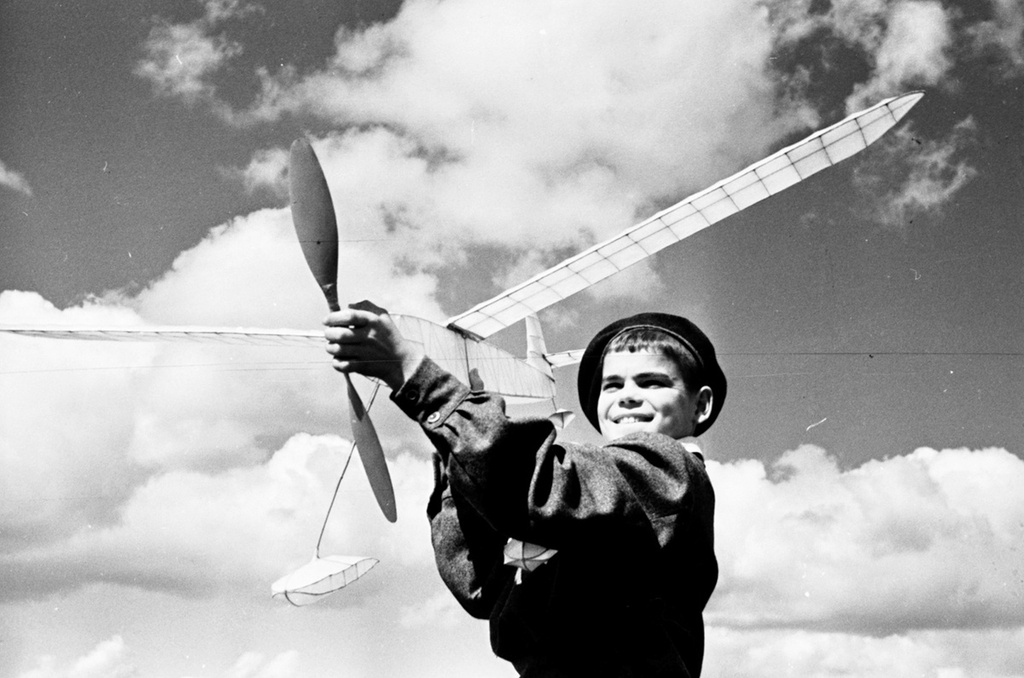 Юный авиамоделист, 1948 год