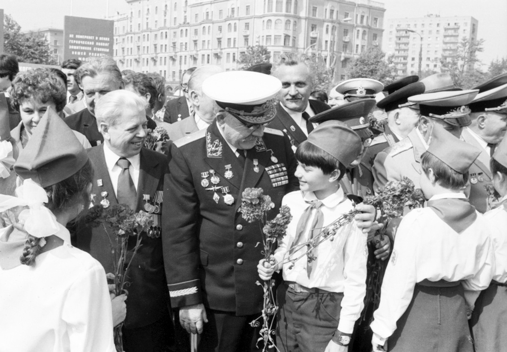 Без названия, 9 мая 1977, г. Москва