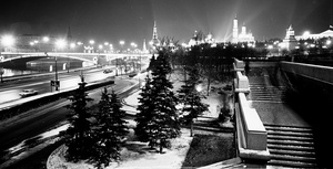 Без названия, ноябрь 1977, г. Москва. Выставка «Ночь, улица, фонарь, аптека...» с этим снимком.&nbsp;