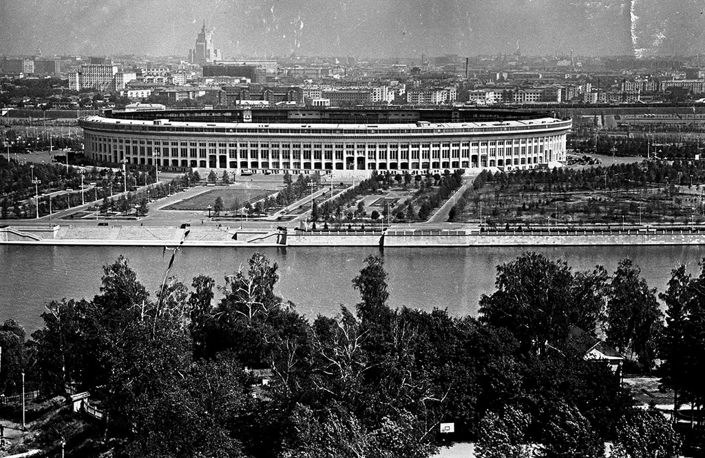 Съемка с вертолета, 28 июля 1967, г. Москва. С 1999 года – Воробьевы горы.