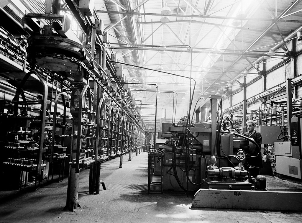 Фото "В цехе завода карданных валов", 22 декабря 1978, г. Москва ...