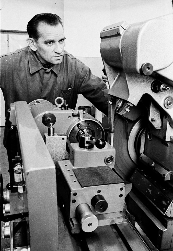 В цехе завода «Фрезер», 7 апреля 1977, г. Москва