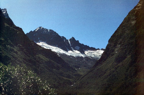 Фото "Южный склон горы Домбай-Ульген Главного Кавказского хребта", 1 ...