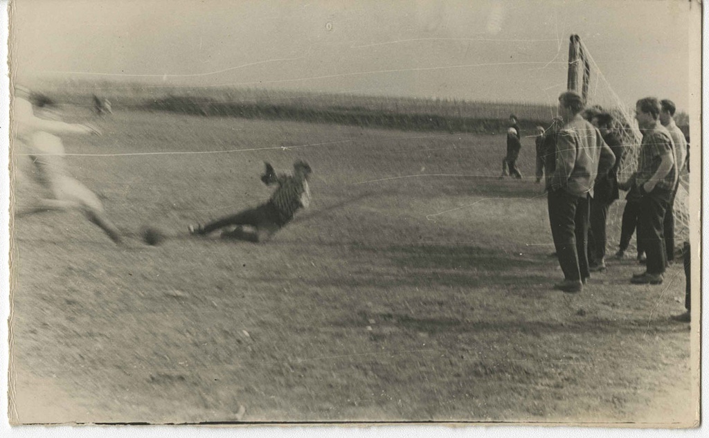 Футбол, 1960-е, Украинская ССР. Выставка «Все на матч!» с этой фотографией.