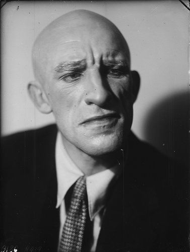 Фото "Постановка пьесы Владимира Маяковского «Баня» в ГосТиМе", 1930 ...