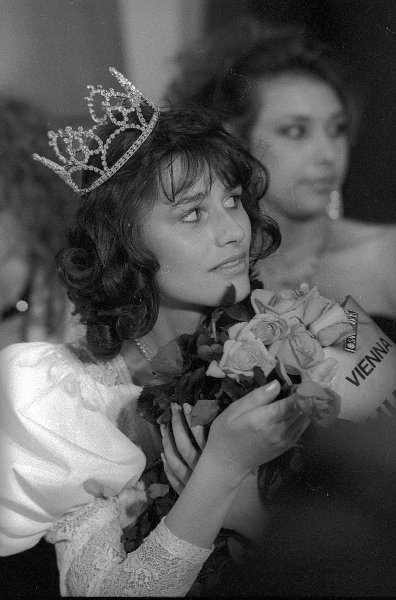 Победительница конкурса «Московская красавица’ 88» Маша Калинина, 1988 год, г. Москва