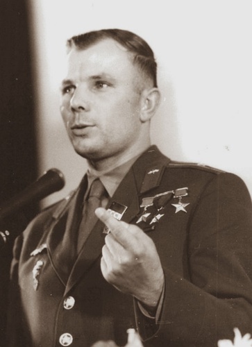 Юрий Гагарин, 11 июля 1961 - 12 августа 1961