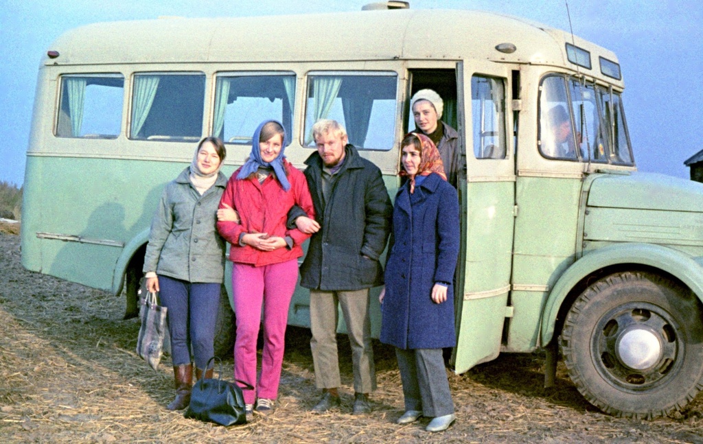 «На помощь селу», 1976 год, Ярославская обл.. Выставка «Без фильтров–2. Любительская фотография 70-х» с этой фотографией.