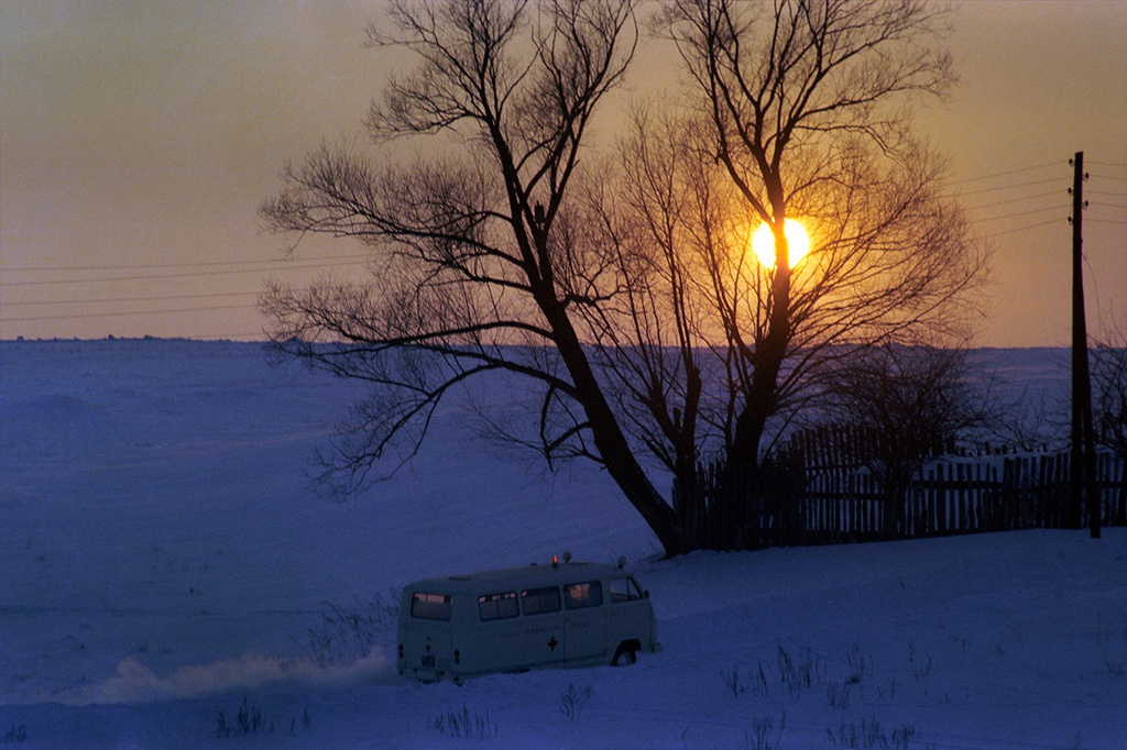Зима, 1980-е. Выставка&nbsp;«Карета скорой помощи» с этой фотографией.&nbsp;