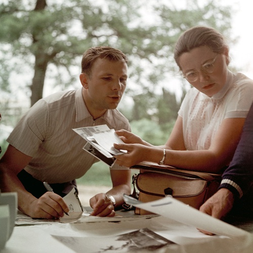 Юрий Гагарин с женой Валентиной в Сочи, 1961 год, г. Сочи
