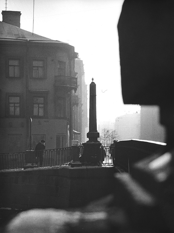 Улица Фонтанка, 1970-е, г. Ленинград. Ошеломление городом, который весь не «снаружи», как Москва, а «внутри».
