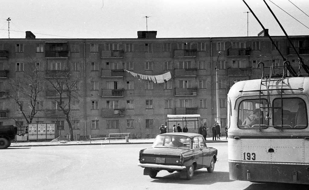 Без названия, 1969 - 1975, г. Одесса. Выставка «Остановки» с этой фотографией.