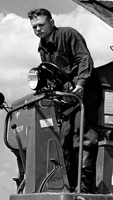 Фото "Комбайнер", 15 августа 1956, Омская обл., Русско-Полянский р-н ...