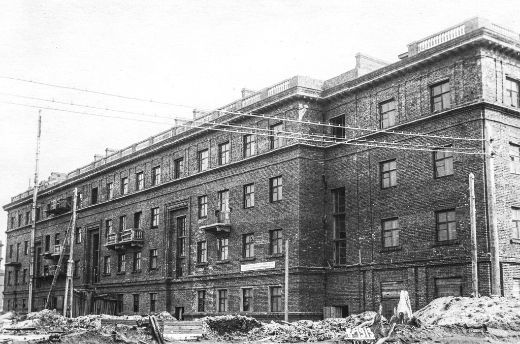 Фото "Строительство жилого дома", 4 мая 1941, Архангельская обл., г ...