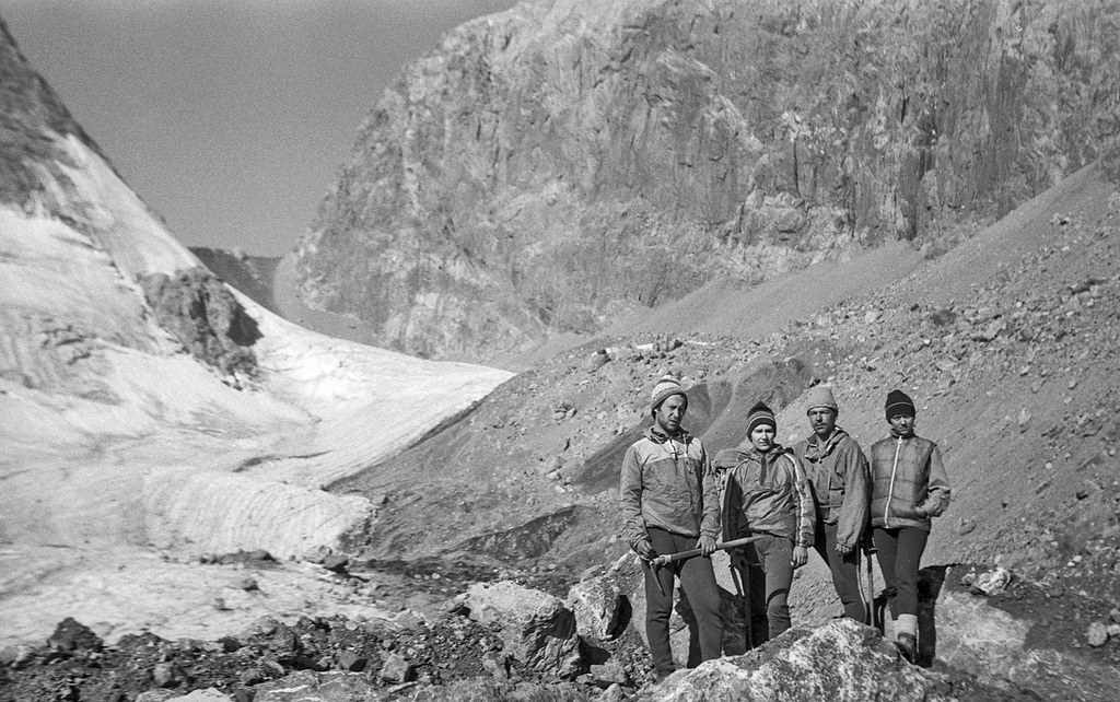Перевал Москва, 3 - 24 сентября 1986, Таджикская ССР. Выставка «В горах» с этой фотографией.