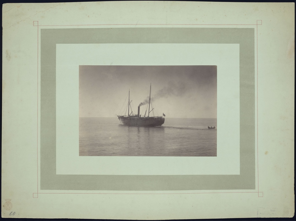Яхта и весельная лодка на море, 1890 - 1909, Таврическая губ., Крым