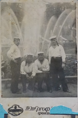 Моряки в Петергофе, июнь - август 1939, г. Петергоф