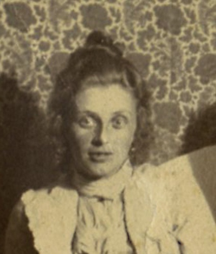 Мария Павловна Ильинская. Жена  известного композитора Александра Ильинского, 1895 год, Московская губ., с. Щелково