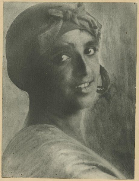 Портрет девушки, 1923 год