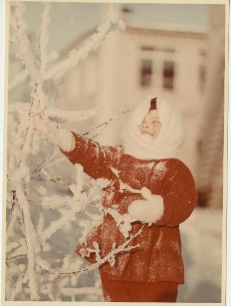 Зима, 1960-е. Выставка «Зимние забавы»&nbsp;и видео «Зима» с этой фотографией.
