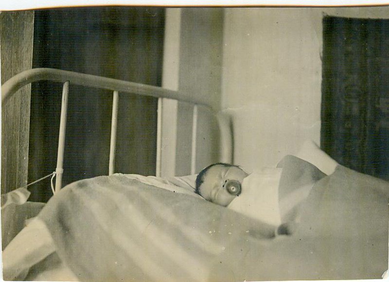 Елена Сучкова, 1935 год, г. Москва. Выставка «Сто лет с самыми маленькими» с этой фотографией.