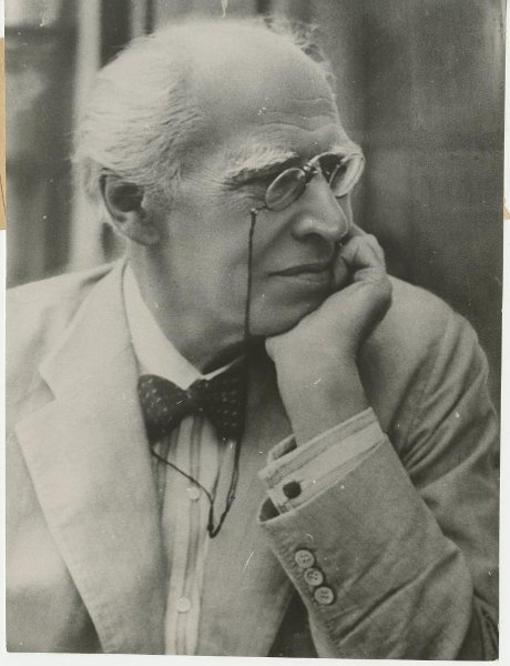 Портрет Константина Станиславского, 1936 год. Выставка «Пенсне – символ интеллигентности» с этой фотографией.