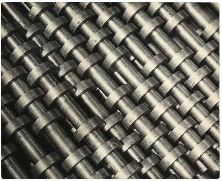 Радиатор. Валы, 1929 год, г. Москва. Из серии «Завод АМО» («Автомобильного московского общества», ныне АМО ЗИЛ).