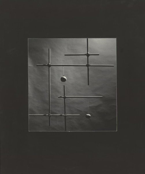 Конструкция, 1981 год. Выставка «Фотография как…» с этой фотографией.