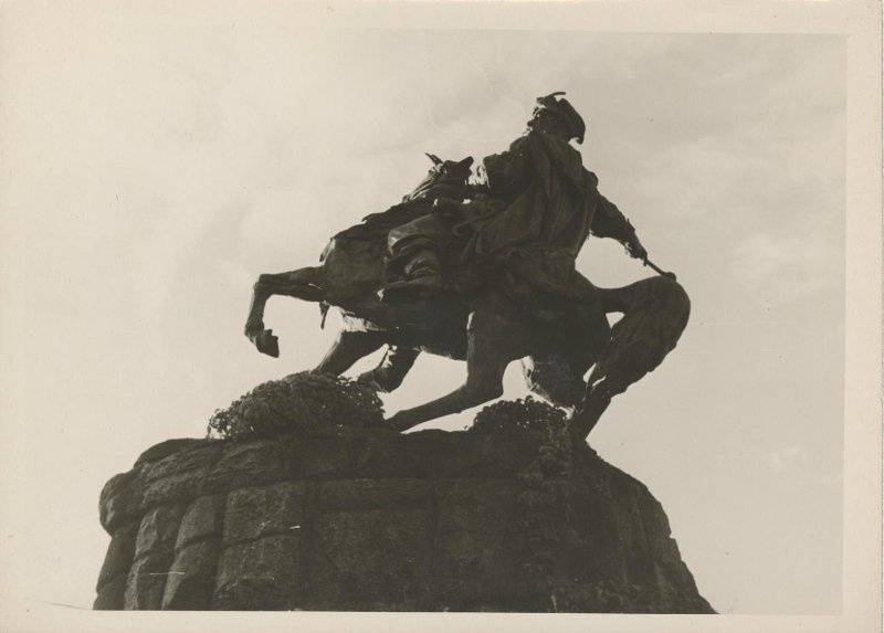 Памятник Богдану Хмельницкому, 1956 - 1960, Украинская ССР, г. Киев